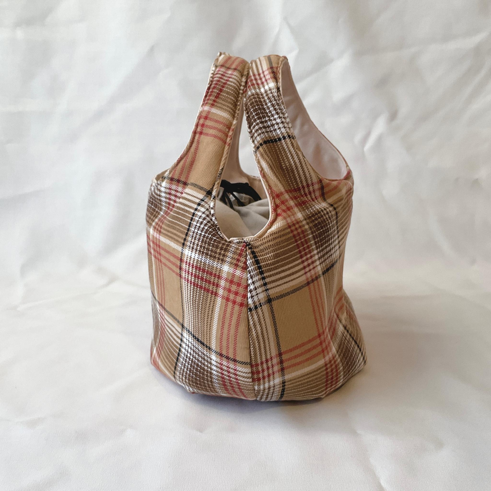 コーデュロイの小さなころりんバッグ　Sサイズ　中身が見えないのが嬉しい | 4枚目