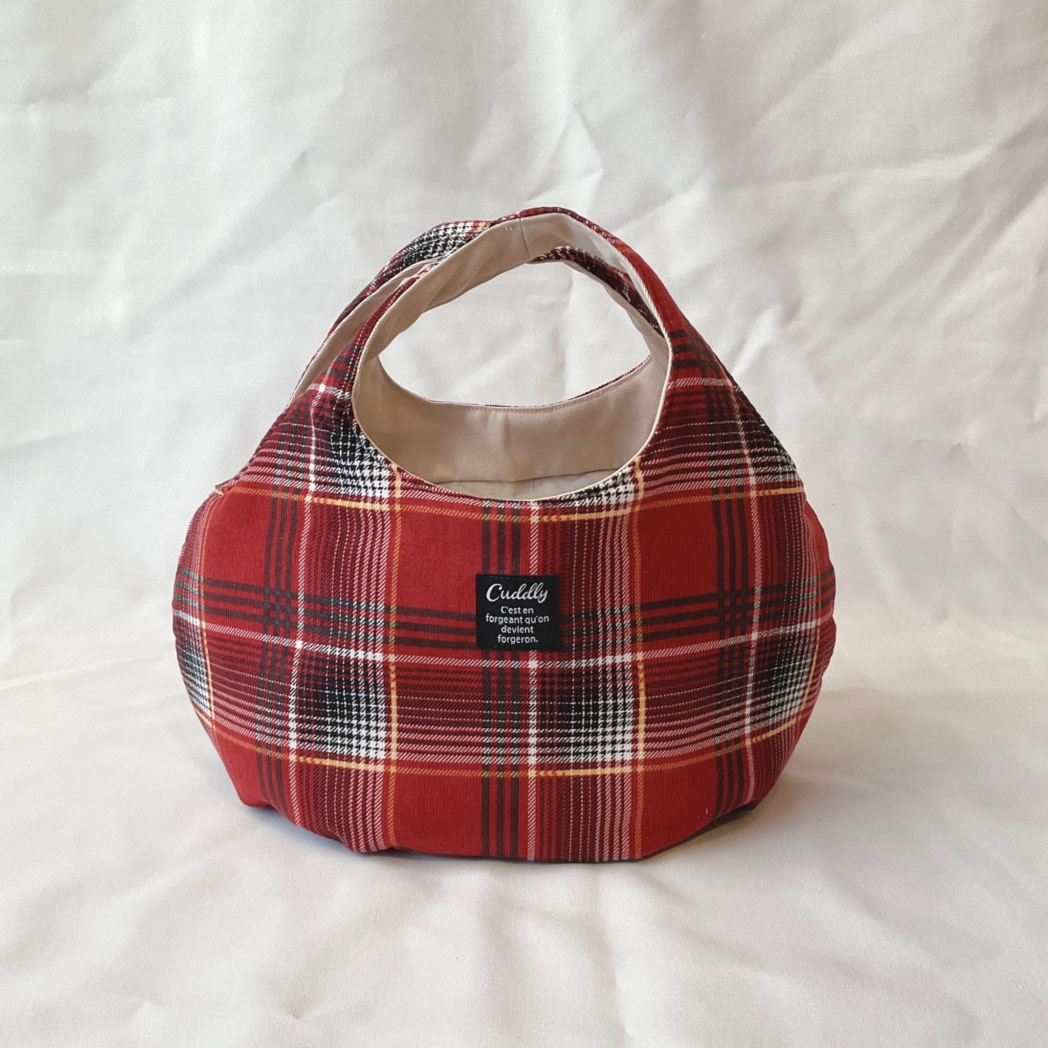 コーデュロイの小さなころりんバッグ　Sサイズ　中身が見えないのが嬉しい1枚目の画像