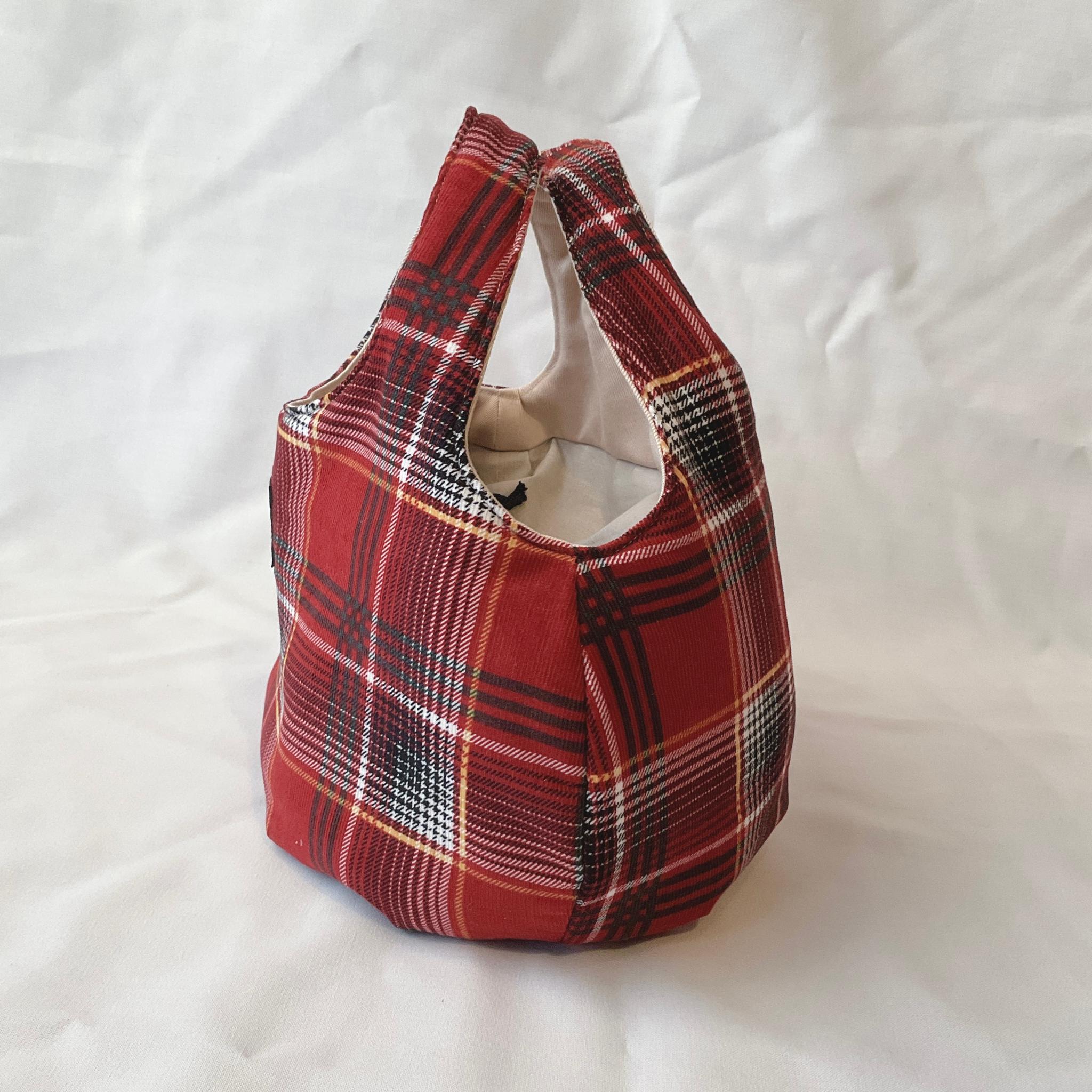 コーデュロイの小さなころりんバッグ　Sサイズ　中身が見えないのが嬉しい | 5枚目