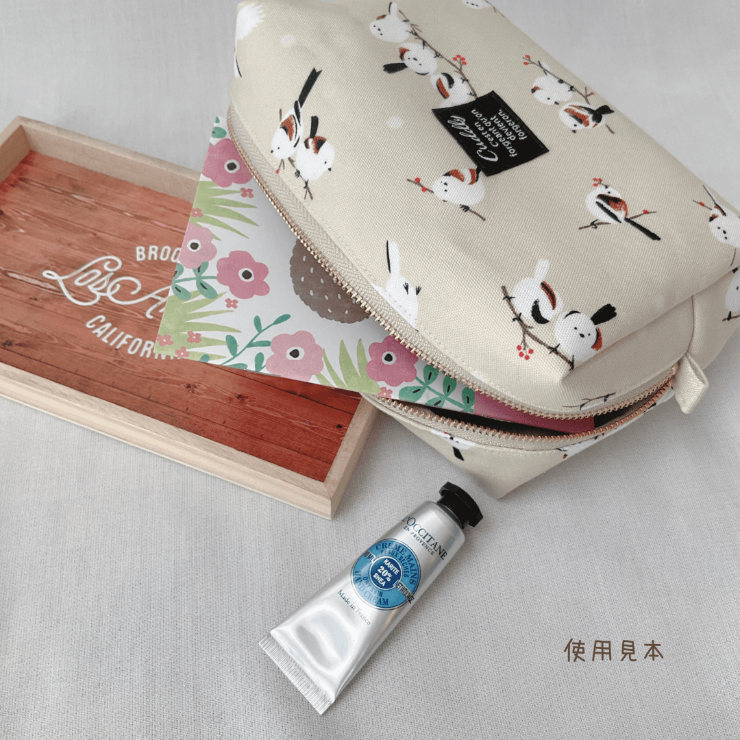 マチ付きでたっぷり入る　北欧柄の長四角スクエアポーチ | 8枚目