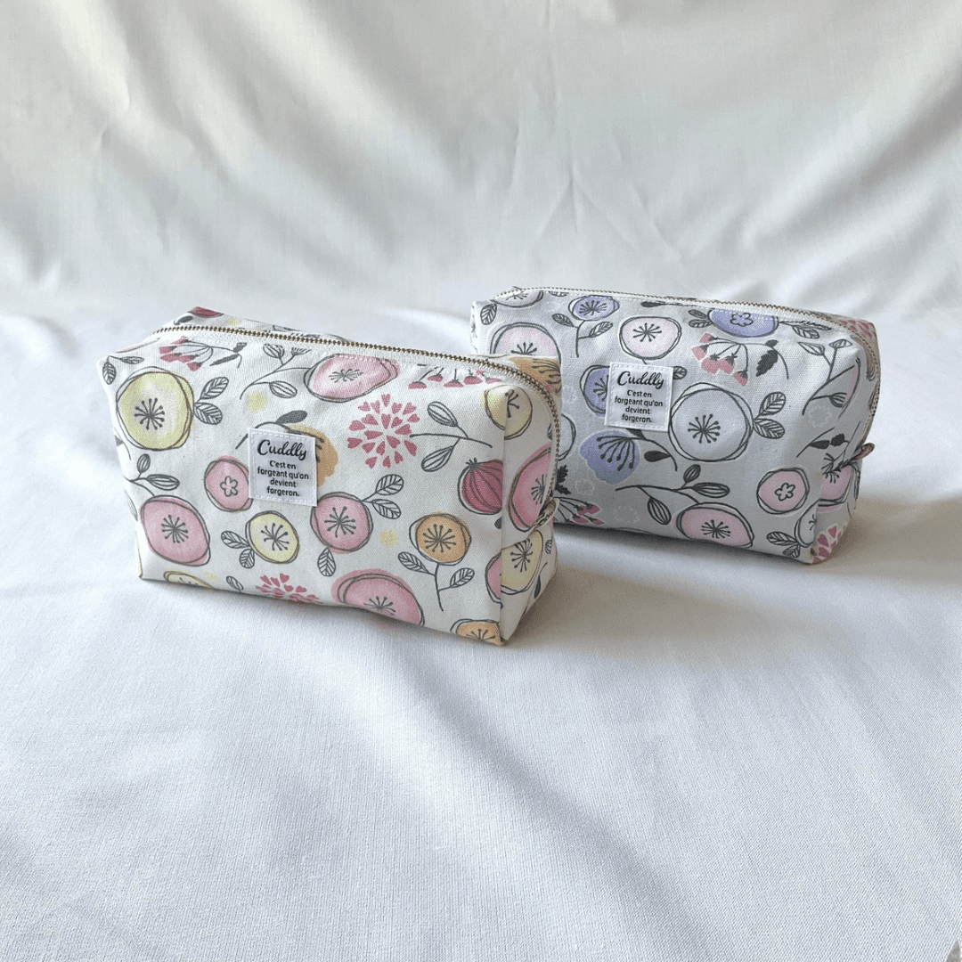 マチ付きでたっぷり入る　北欧柄の長四角スクエアポーチ | 10枚目