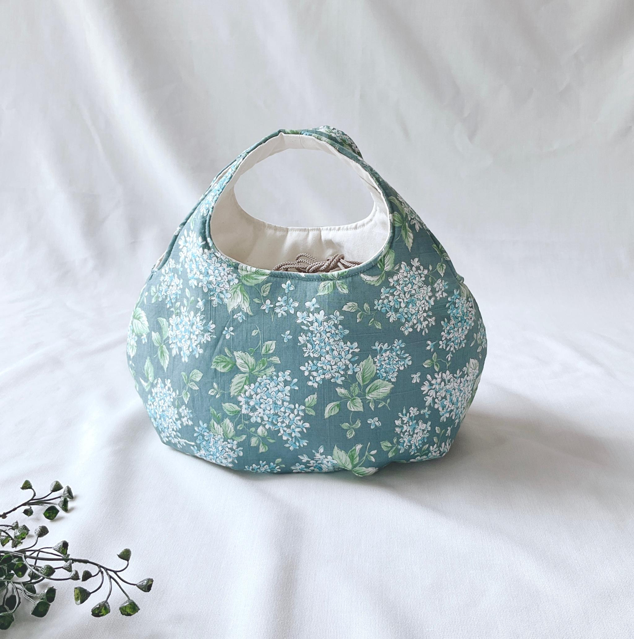 花柄の小さなころりんバッグ　Sサイズ　中身が見えないのが嬉しい | 5枚目