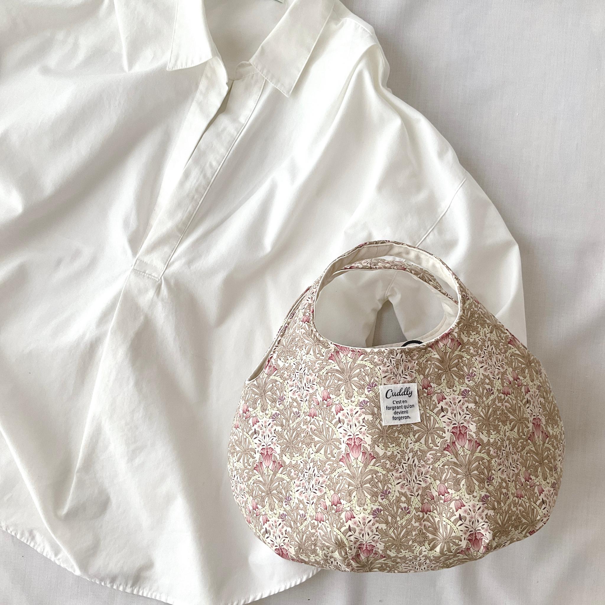 花柄の小さなころりんバッグ　Sサイズ　中身が見えないのが嬉しい | 5枚目