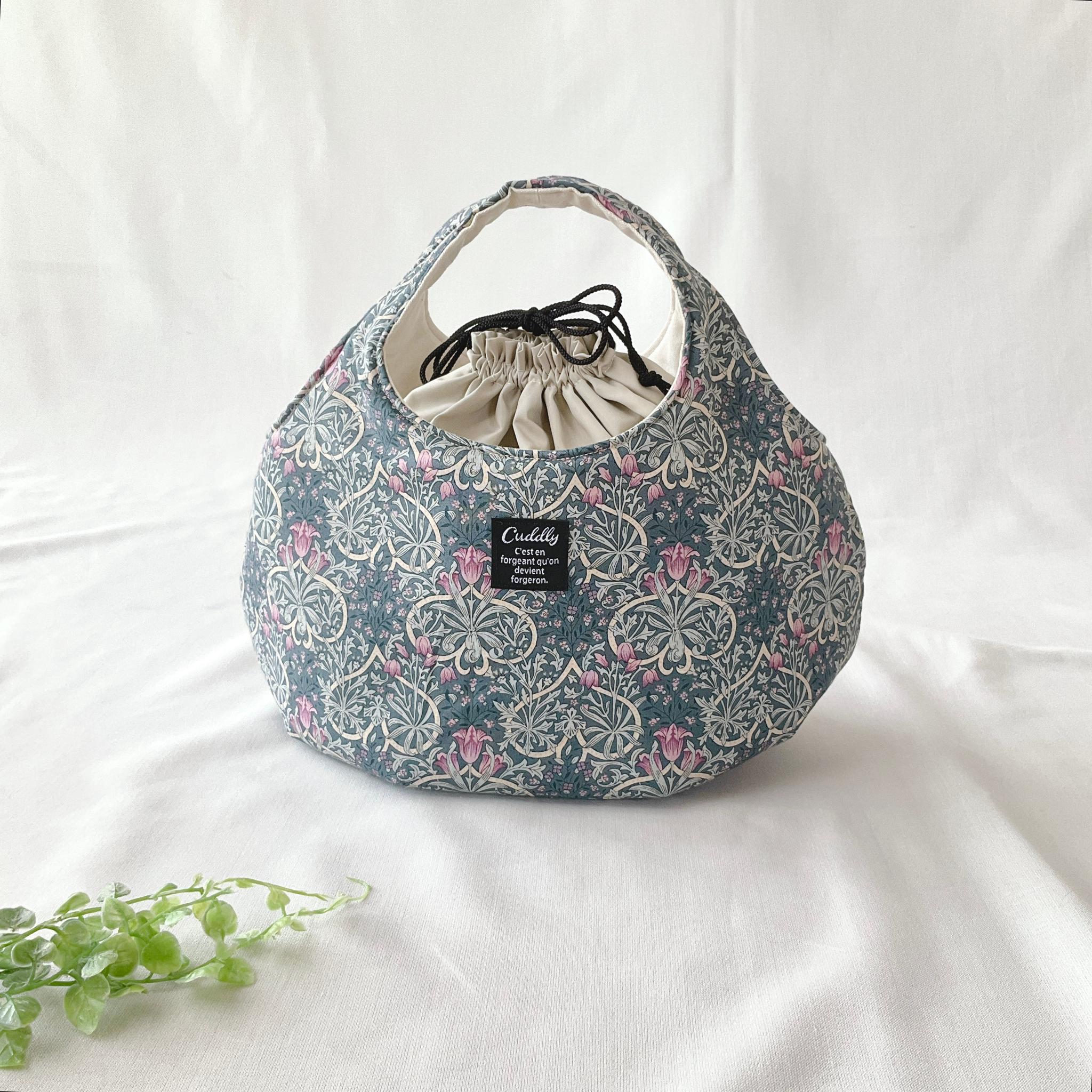 花柄の小さなころりんバッグ　Sサイズ　中身が見えないのが嬉しい | 3枚目