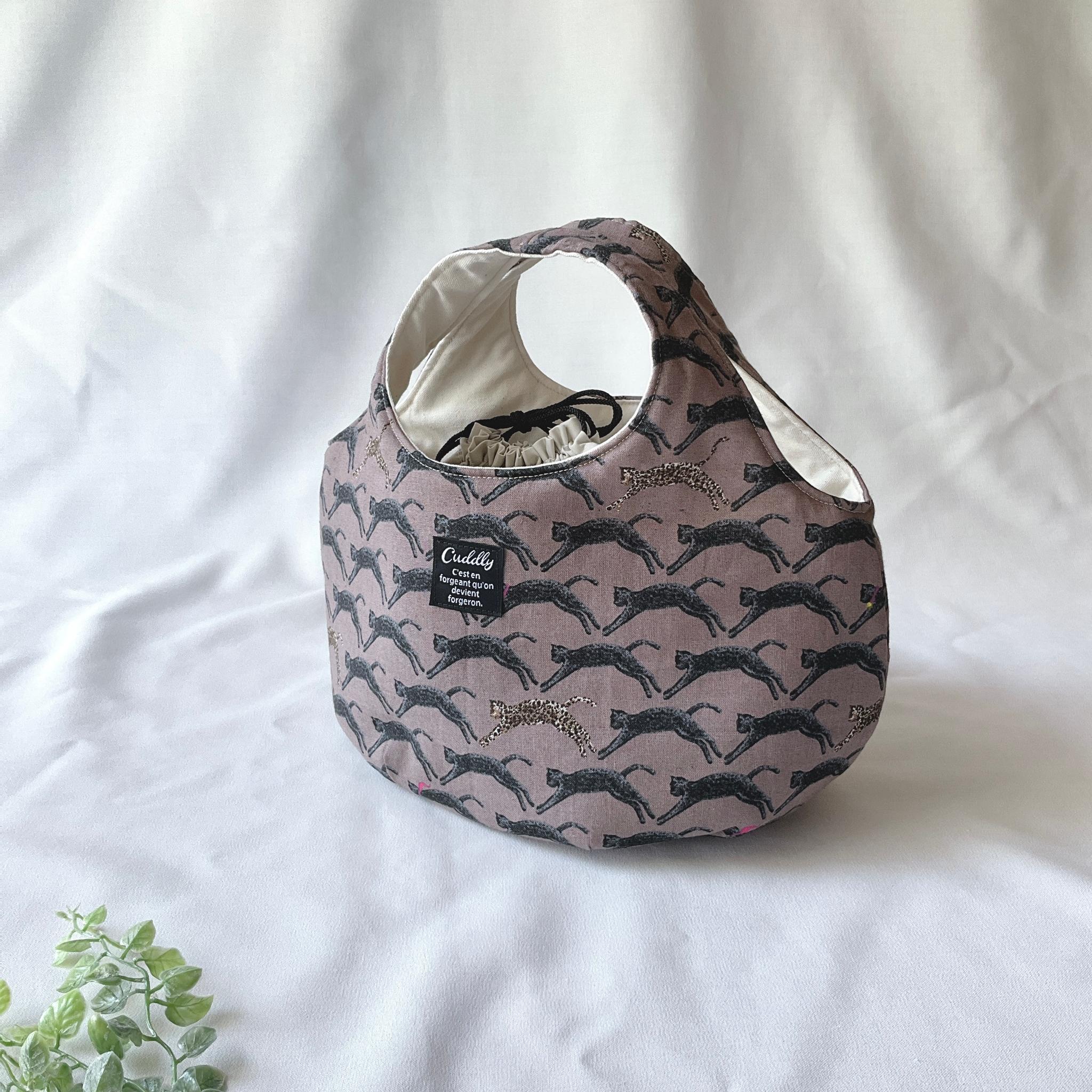 ヒョウ柄の小さなころりんバッグ　Sサイズ　ブラウン　中身が見えないのが嬉しい | 3枚目