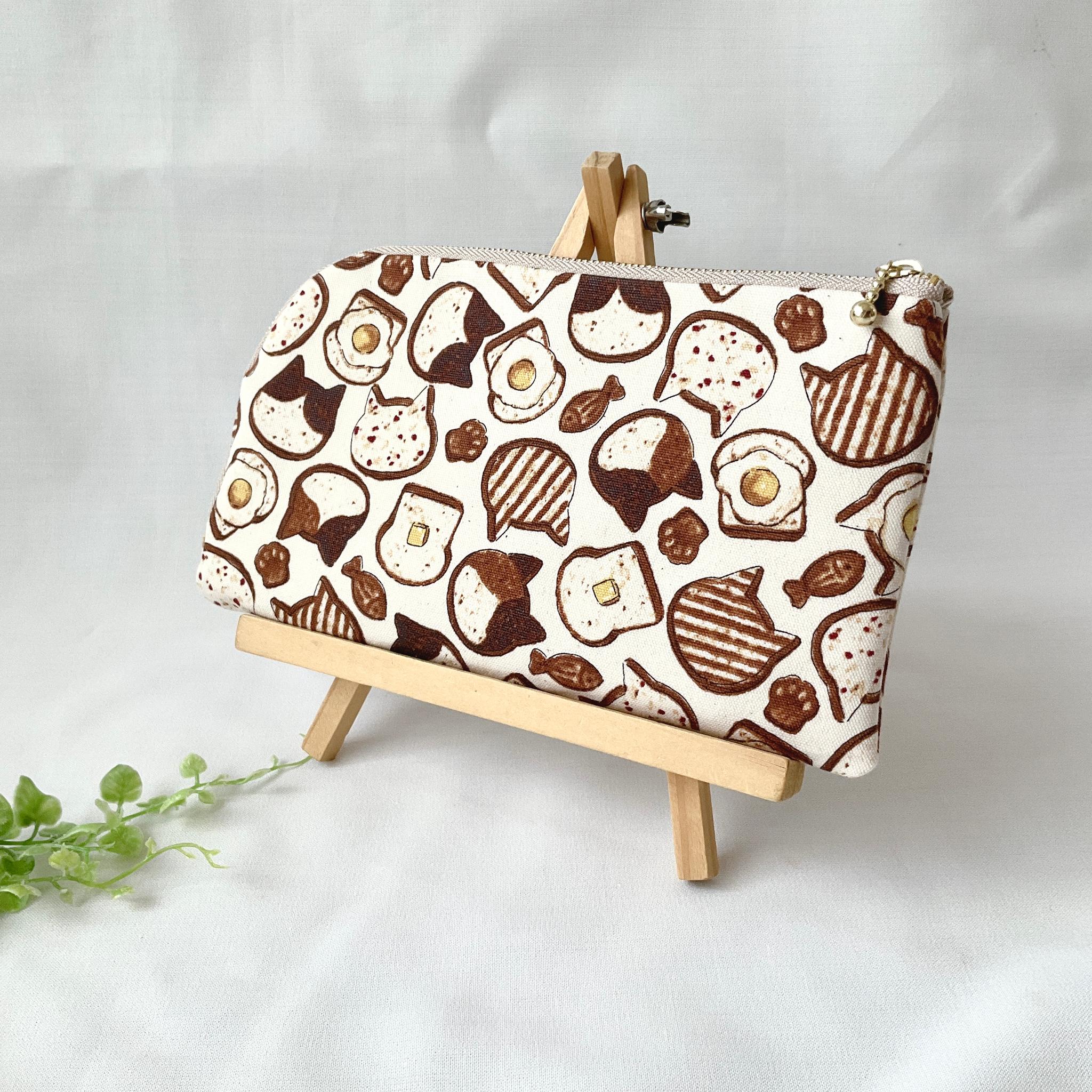 お薬手帳が入るL字ファスナーのポーチ お薬手帳 通帳ケース フラットポーチ マスクポーチ ねこ | 3枚目