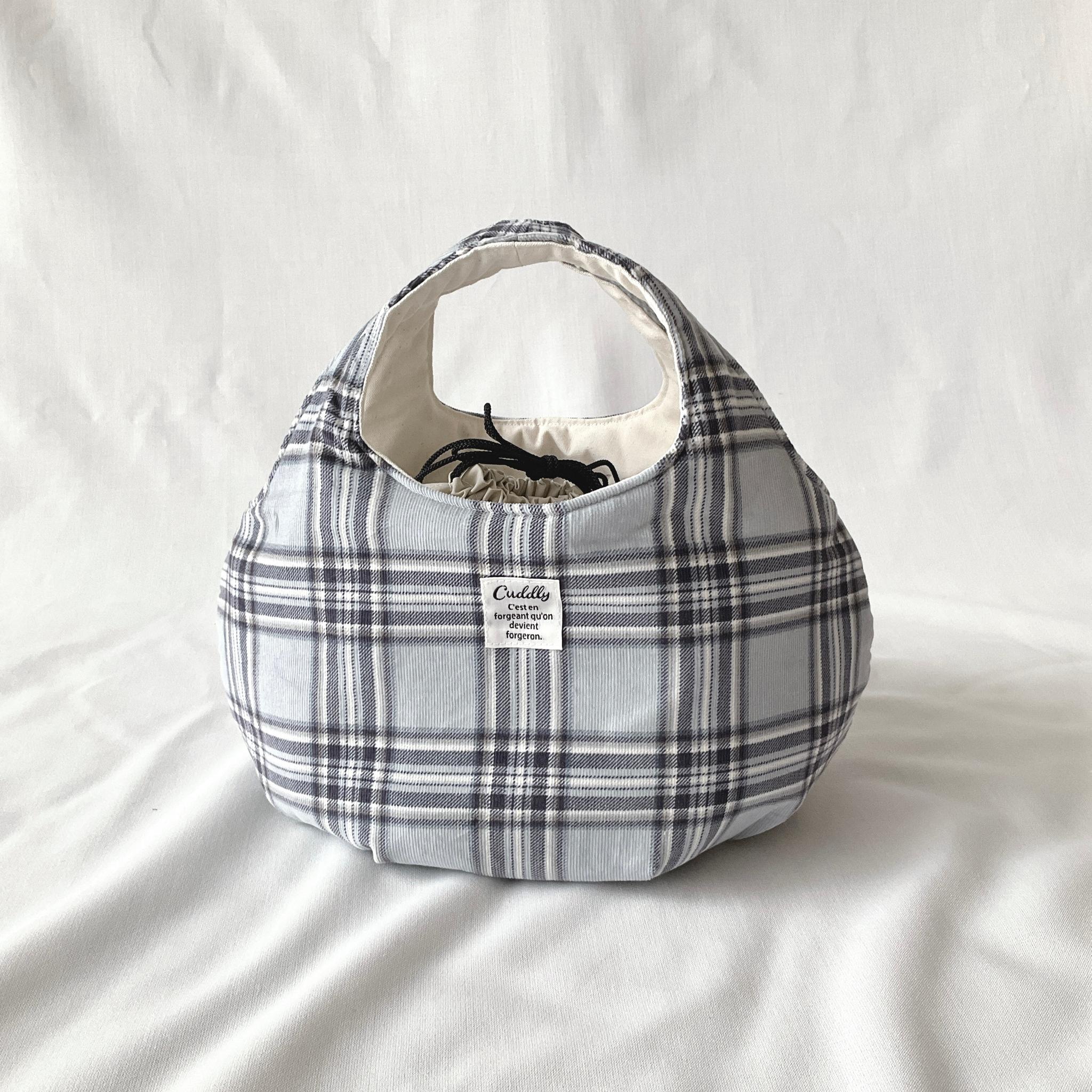 コーデュロイの小さなころりんバッグ　Sサイズ　中身が見えないのが嬉しい | 4枚目