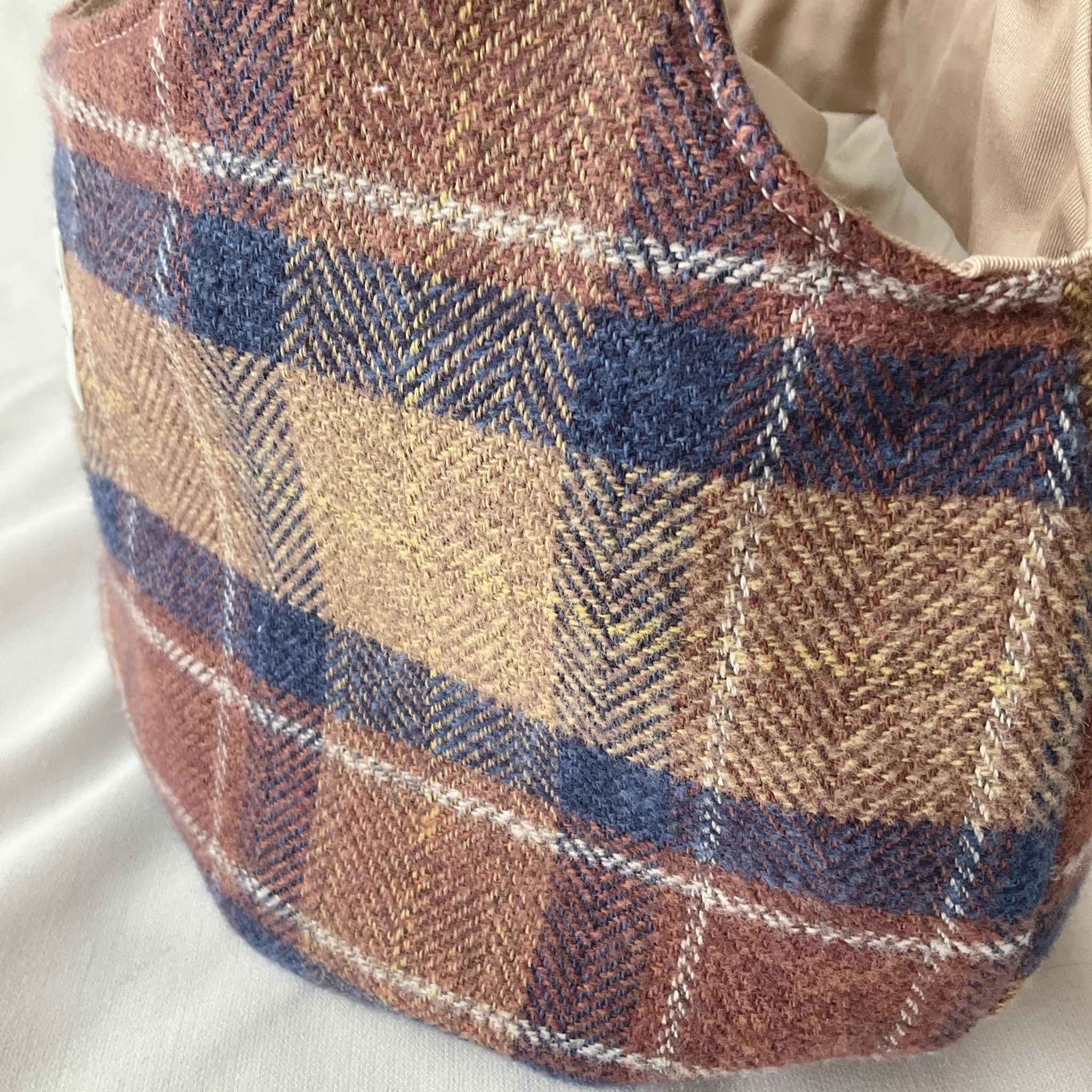 コットンツイードの小さなころりんバッグ　Sサイズ　中身が見えないのが嬉しい　ブラウン | 8枚目