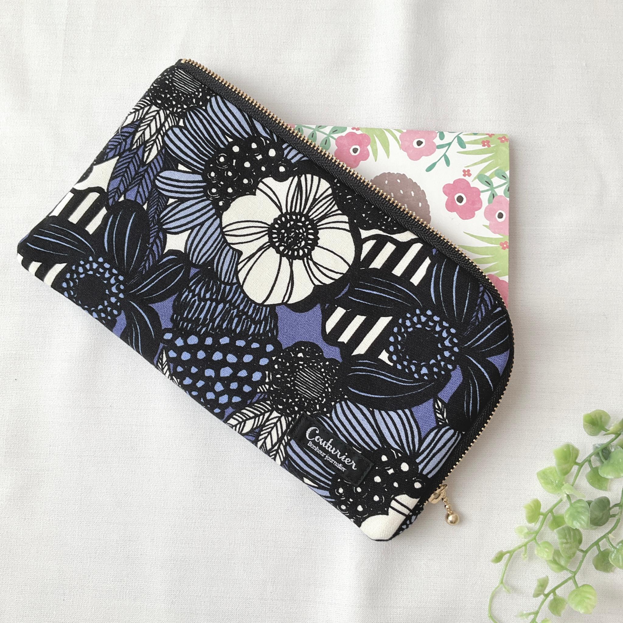 お薬手帳が入るL字ファスナーのポーチ お薬手帳 通帳ケース ヒョウ柄 | 6枚目