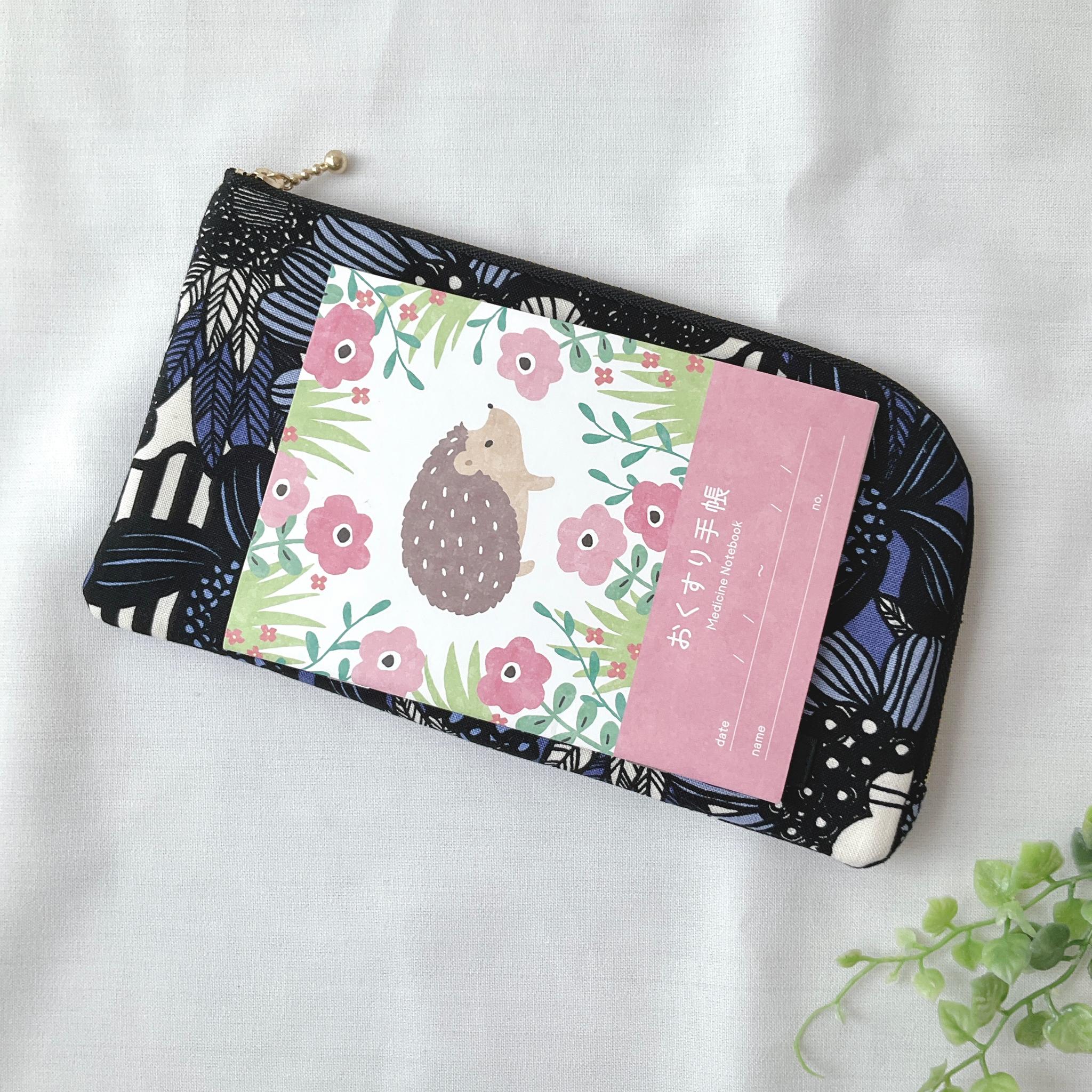 お薬手帳が入るL字ファスナーのポーチ お薬手帳 通帳ケース ヒョウ柄 | 7枚目