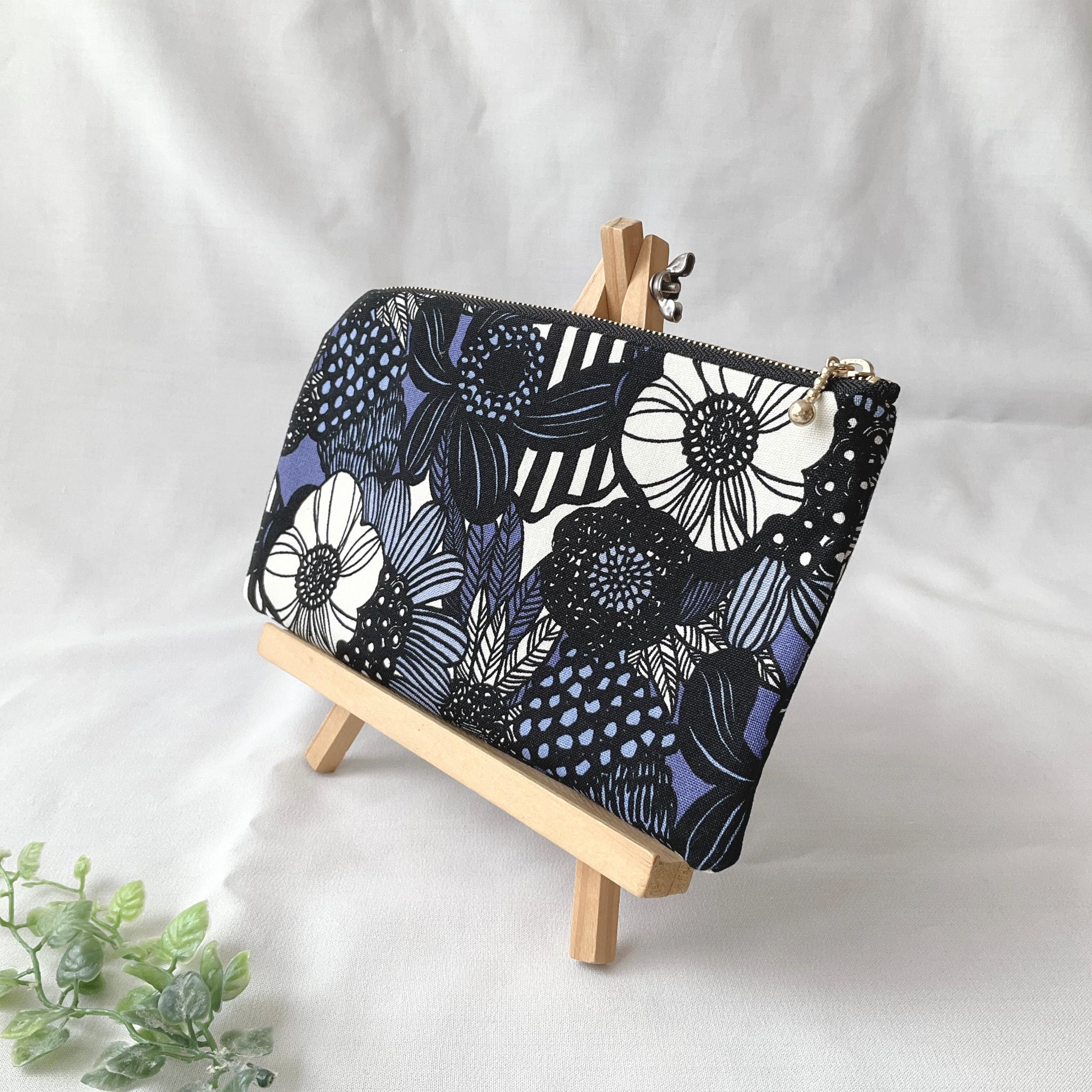 お薬手帳が入るL字ファスナーのポーチ お薬手帳 通帳ケース ヒョウ柄 | 3枚目