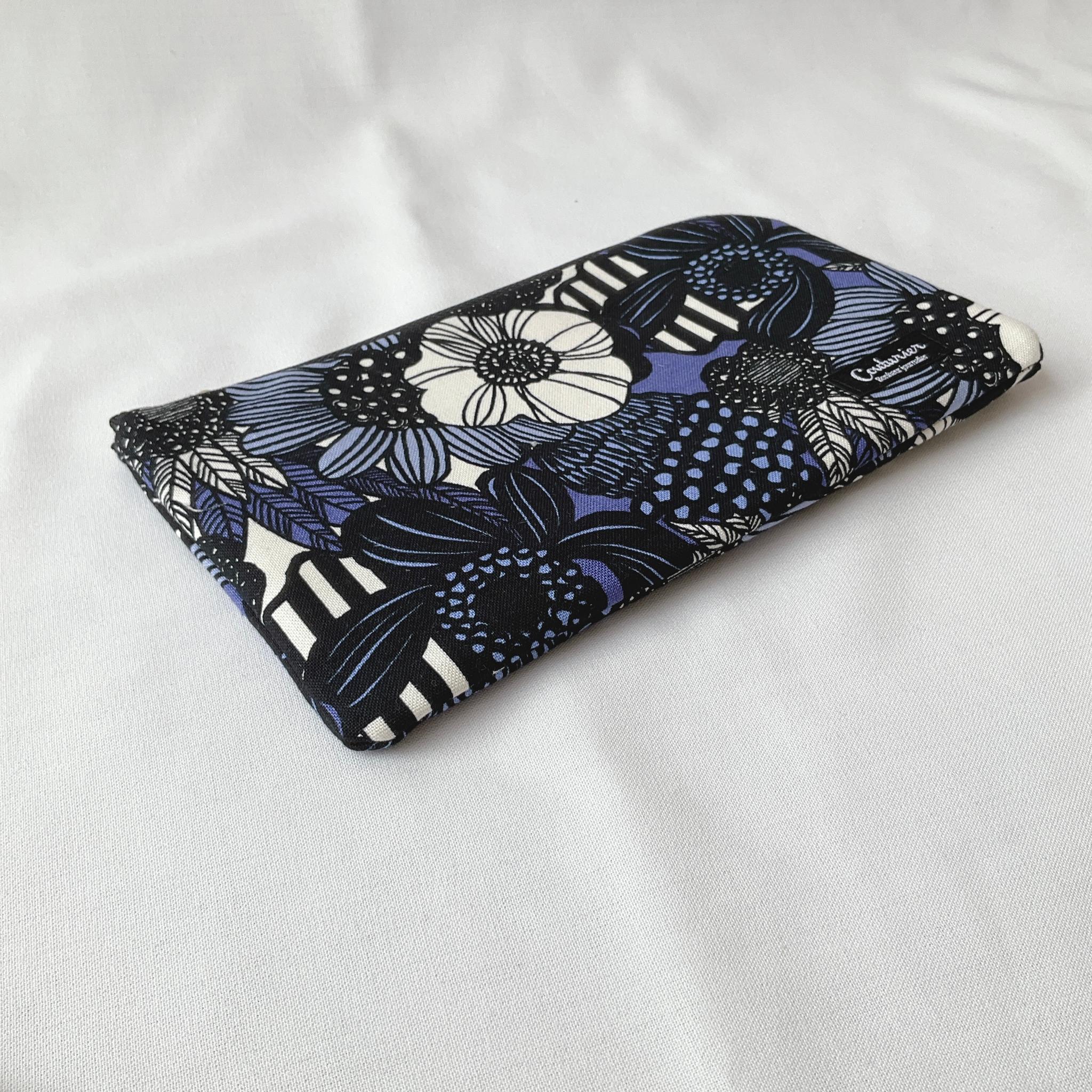 お薬手帳が入るL字ファスナーのポーチ お薬手帳 通帳ケース ヒョウ柄 | 4枚目