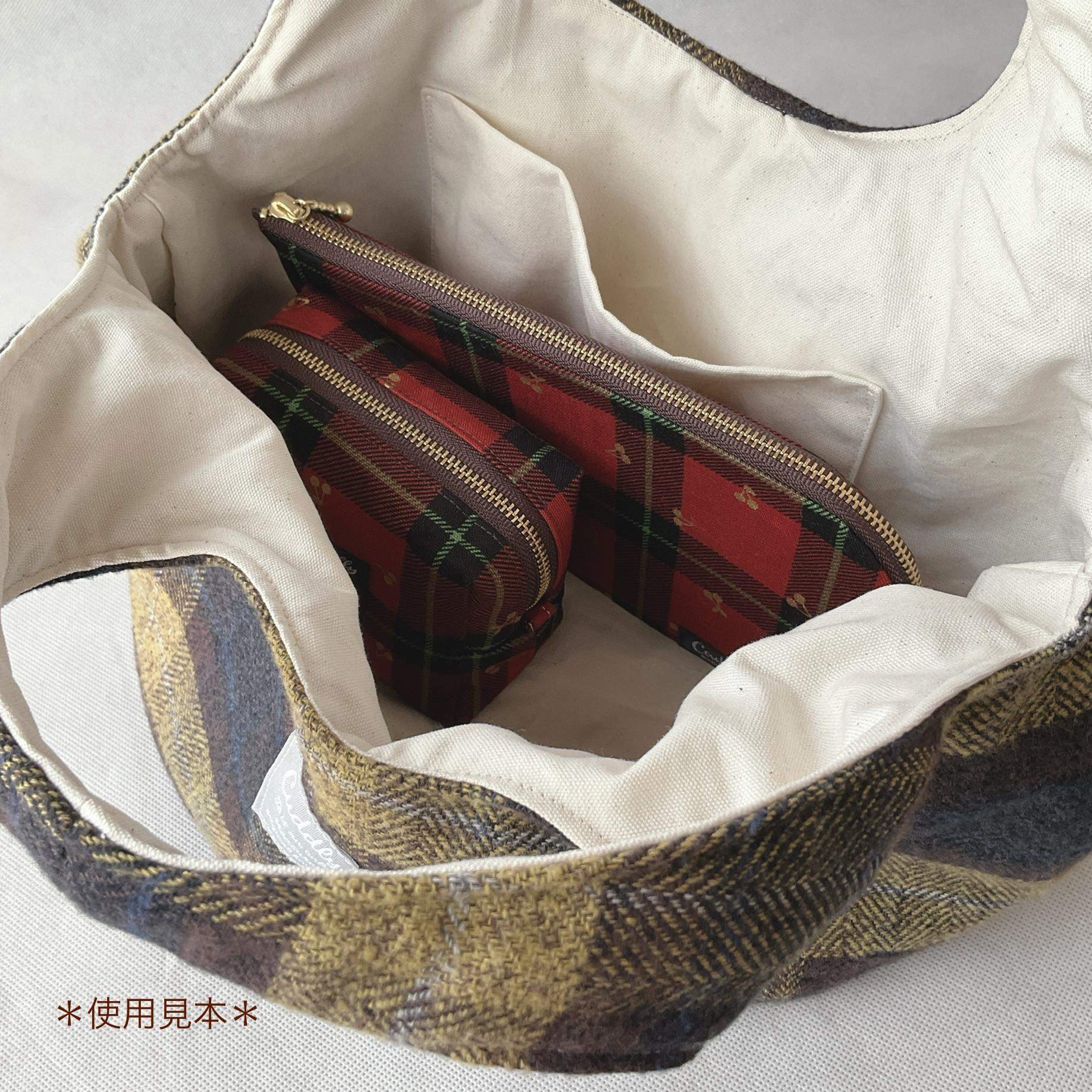 あったか素材のころりんバッグ　Mサイズ　手持ち　コーデュロイ　チェック | 10枚目