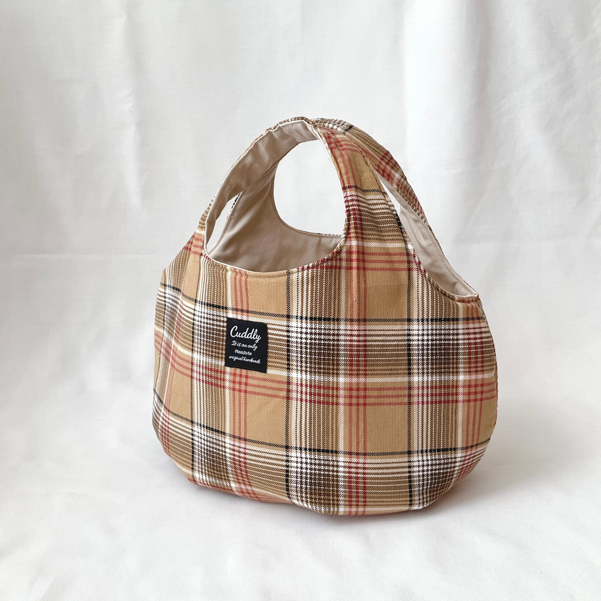 あったか素材のころりんバッグ　Mサイズ　手持ち　コーデュロイ　チェック1枚目の画像