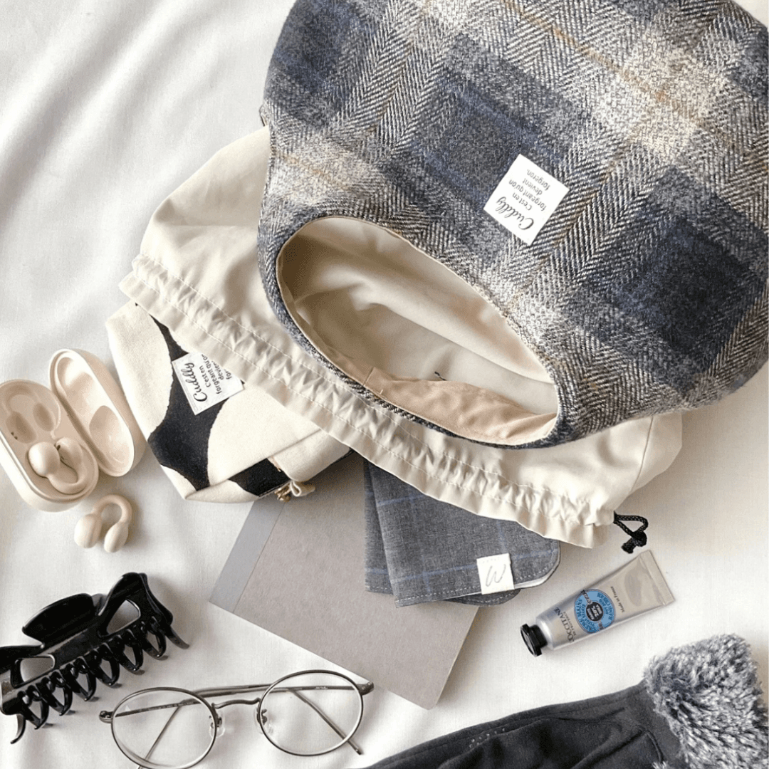 コットンツイードの小さなころりんバッグ　Sサイズ　中身が見えないのが嬉しい　グレー＆オレンジ | 9枚目